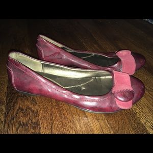 Naturalizer Hasten maroon/burgundy flats